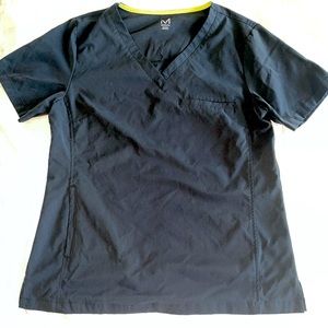 Medelita Women’s Vista Scrub Top Medium Black